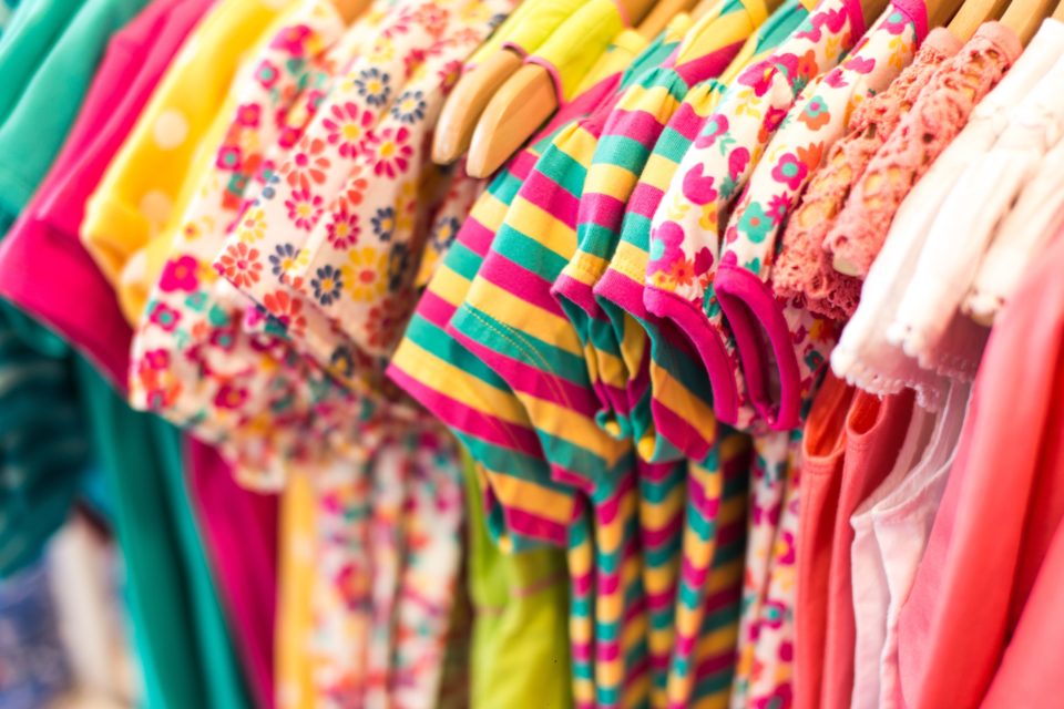 Children clothes 4-9 years - T-shirt, bodysuit, shorts, pants, skirts, dresses Second Hand Clothes imex-trust